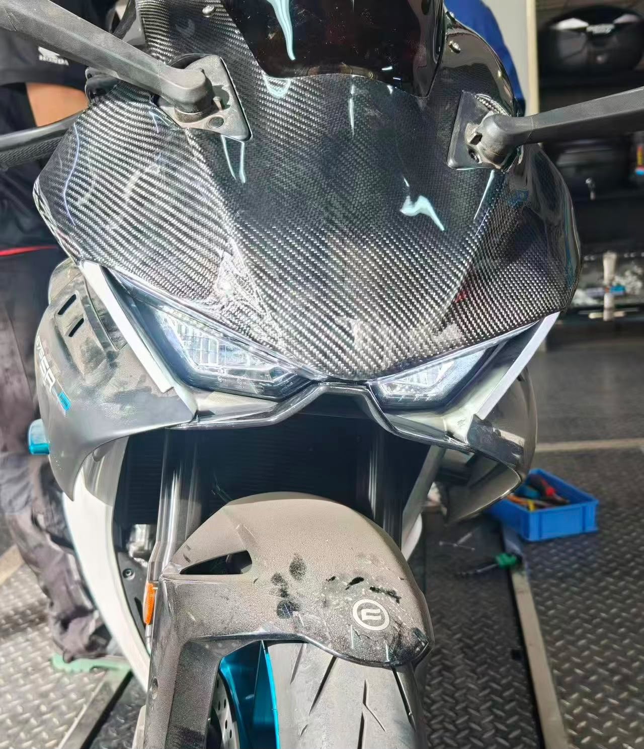 Race Series Full-Cover Frontverkleidung - Carbon