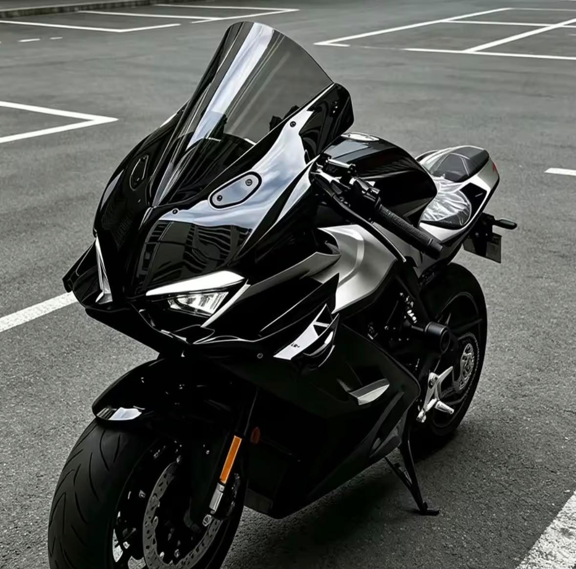 Ducati Optik Frontverkleidung 675SR