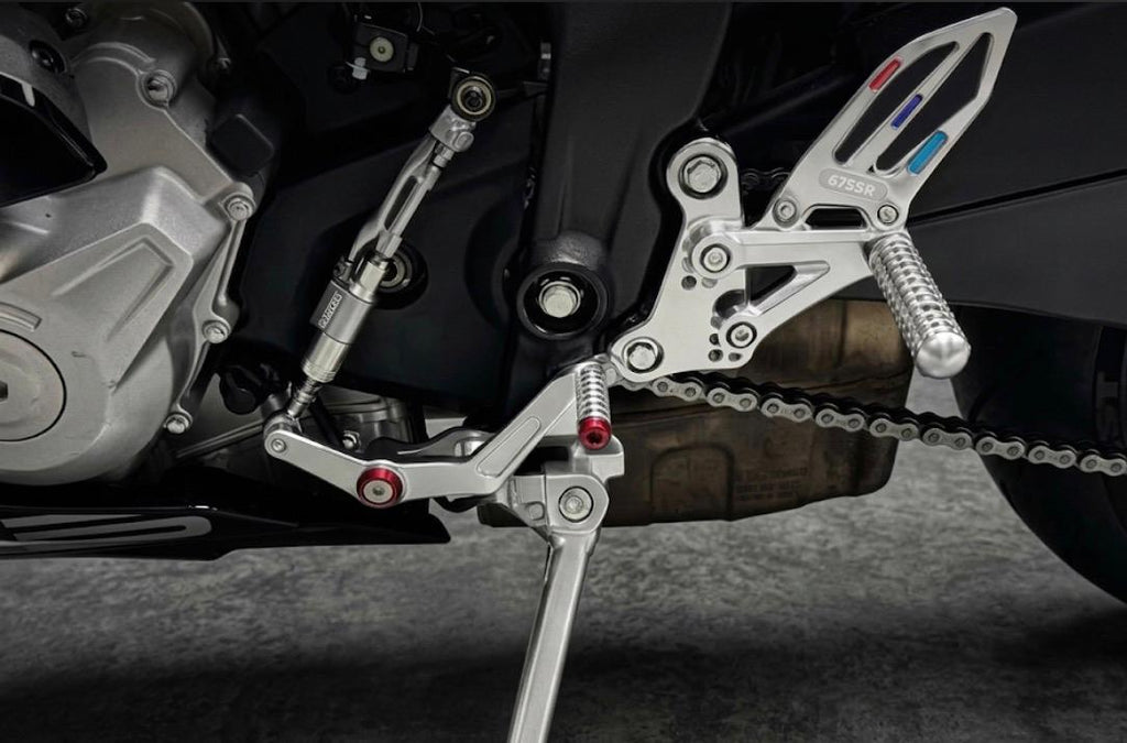 CNC Performance-Fußrastenanlage-Set verstellbar für CFMOTO 675SR
