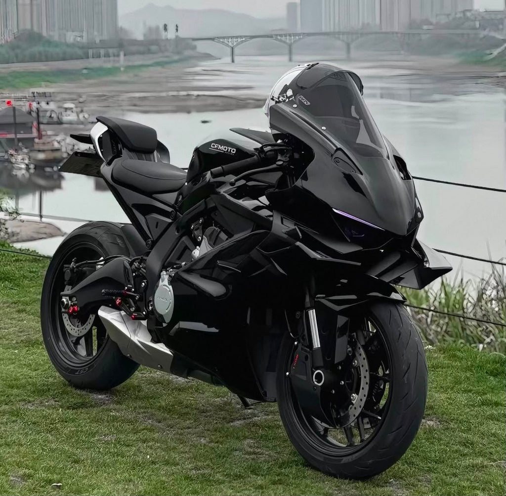 Race Series Full-Cover Frontverkleidung CFMOTO 675SR