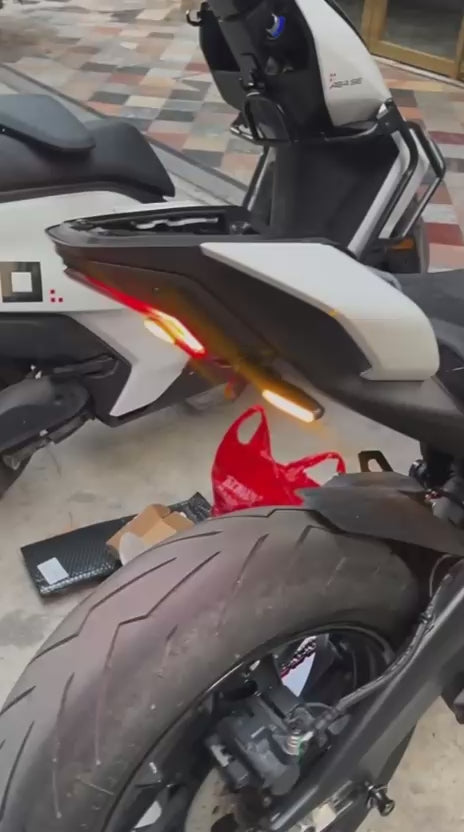 R1 Rückleuchten Set mit Blinker/ kurzes Kennzeichenhalter für CFMOTO 675SR
